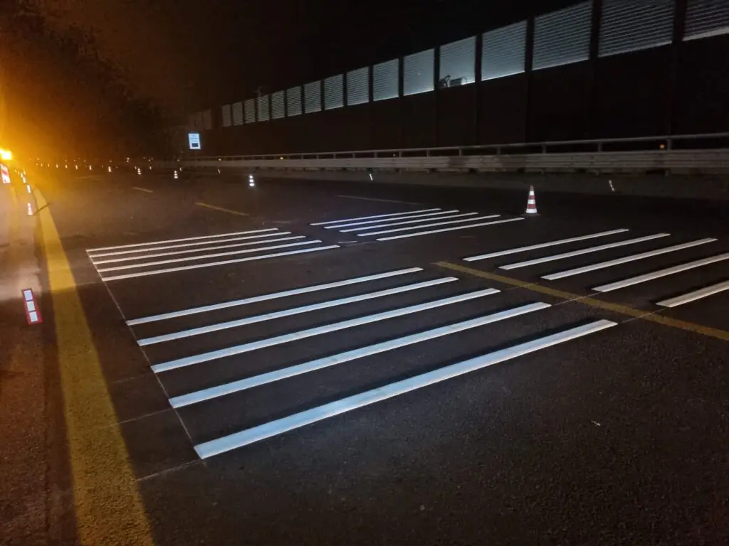 Rallentatore sonoro realizzato in Autostrada A1